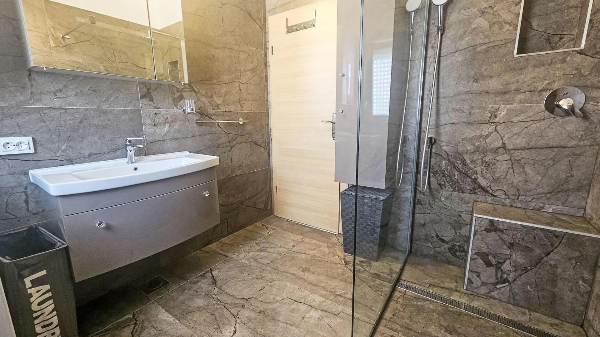 Apartment Edo By Interhome Trogir